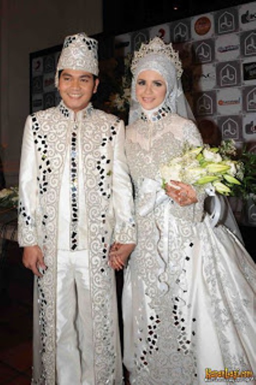 Kebaya pernikahan modern - contoh desain model kebaya 