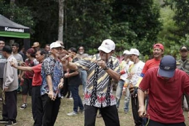 Permainan Tradisional dari Gasing hingga Ketapel, Sekda Sanggau Buka Event Pancur Aji 2022