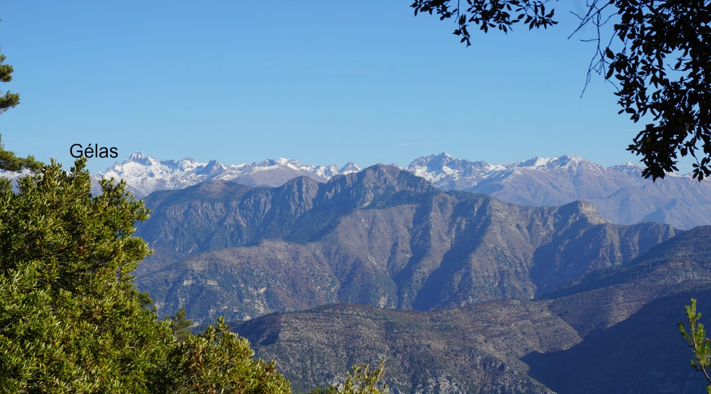 Gélas seen from trail to Mont Vial