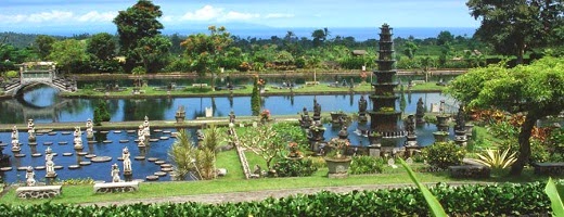  Tempat Wisata Tirta Gangga