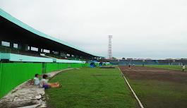 Jogging Di Stadion Mandala Krida Jogja