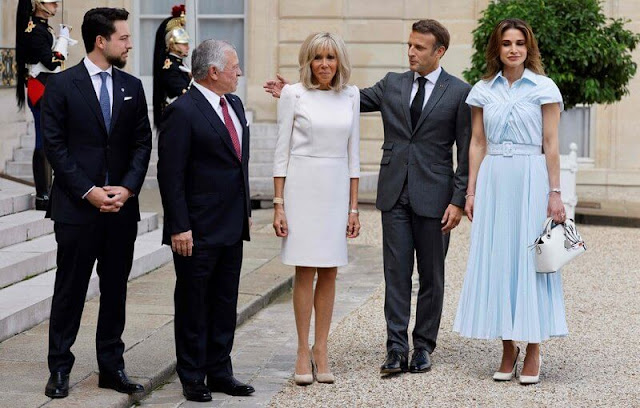 Queen Rania wore a blue draped cotton midi shirt dress by Brandon Maxwell. Emmanuel Macron and Brigitte Macron