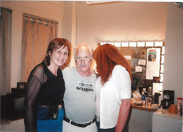 Photos show Richard Dreyfuss groping two Long Island fans after 2004 Broadway show