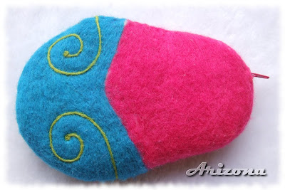 matrioszka z filcu wet and needle felted matrioshka coin purse