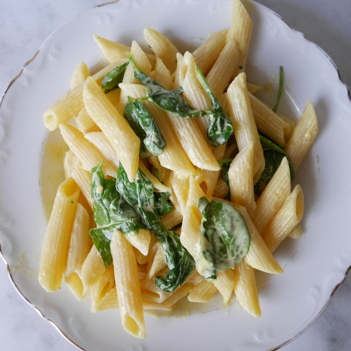 Kochen im Pott: Rigatoni mit Babyspinat-Sahnesoße - schnelle Resteküche