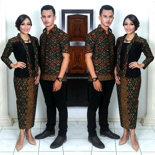30 Model Baju Kebaya Batik Couple Modern Terbaru 2020