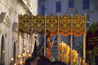 María Stma. de las Angustias Coronada - Sevilla