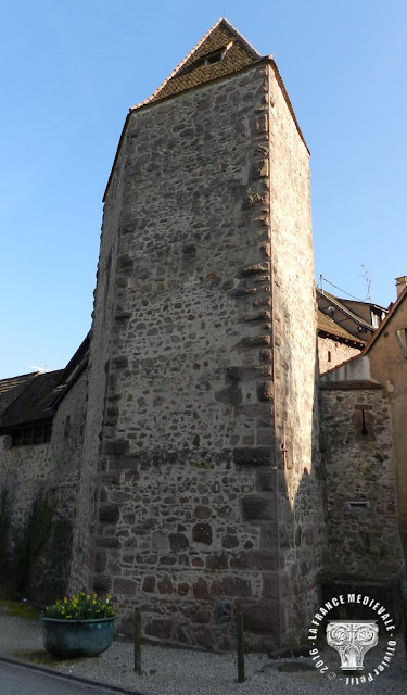 RIQUEWIHR (68) - Les fortifications