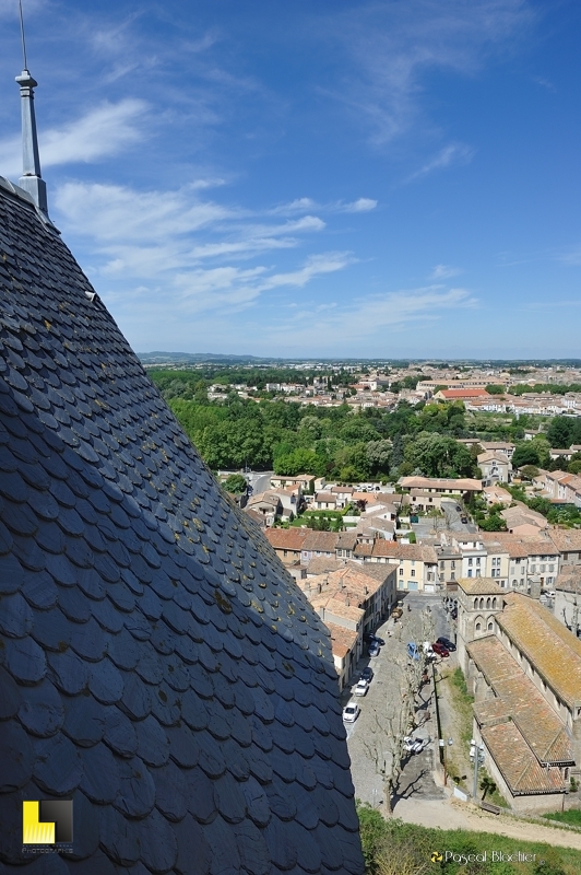 Toiture d'ardoise, château comtal de Carcassonne photo pascal blachier