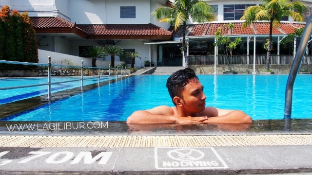 Kolam Renang The Sunan Hotel