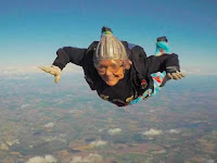 World's oldest female skydiver dies at age 88.