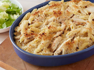 t desire to build clean a bunch of pots during the calendar week Quick as well as Easy Dinners from Celebrity Chefs that Make for a Fast Clean-Up 