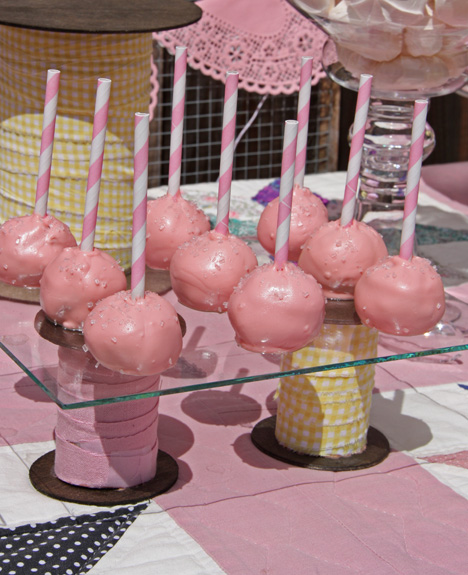 cake pops pictures. cake pops baby shower.