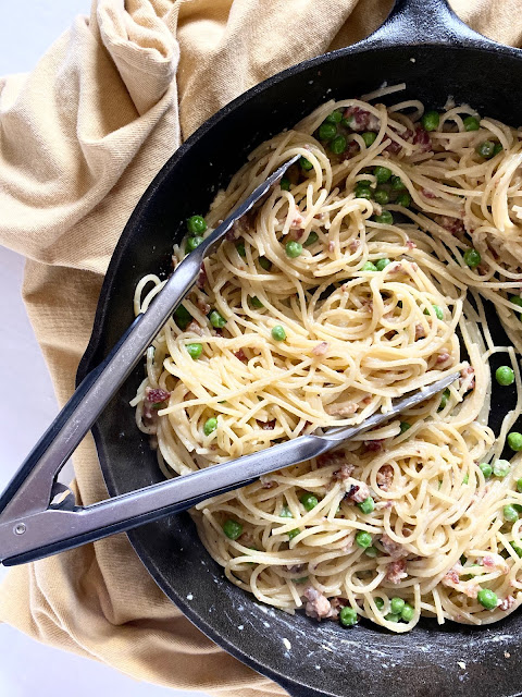 classic skillet pasta carbonara #sweetsavoryeats