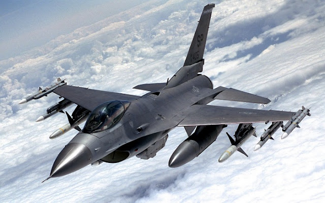 F-16 Fighting Falcon