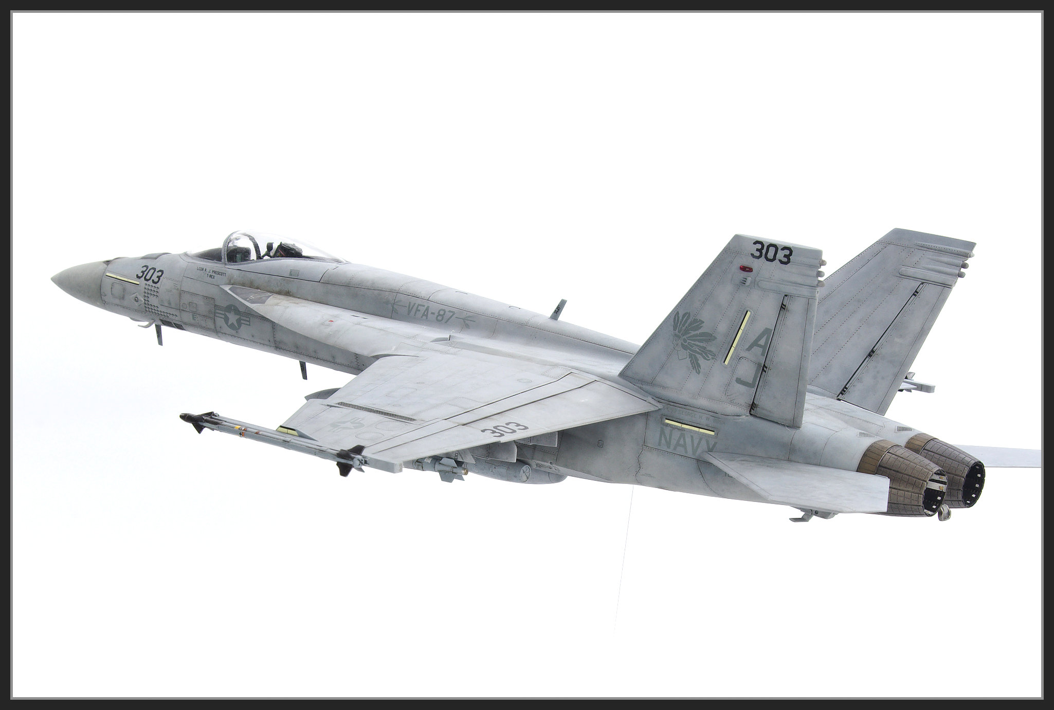 F_A-18E-76.jpg