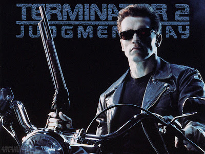 Terminator 2 - Arnold Schwarzenegger in chopper with gun