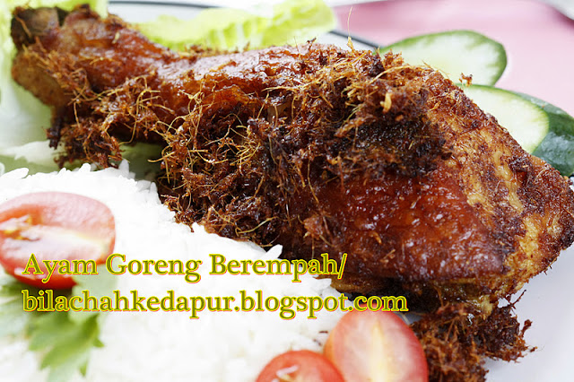 NASI AYAM & AYAM GORENG BEREMPAH  Bila Chah Ke Dapur