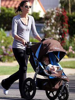 Celebrity Mom Bridget Moynahan Jogging with Baby