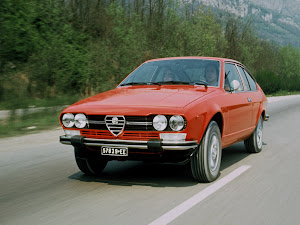 Alfa Romeo Alfetta GTV 2.0 1976 (1)