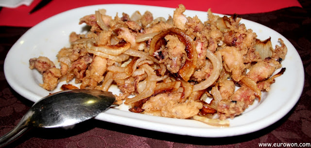 Puntillas encebolladas.