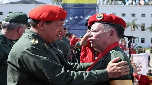 Hace 20 años, Arias Cárdenas dijo que Chávez era un «asesino paranoico» y hoy es embajador en México