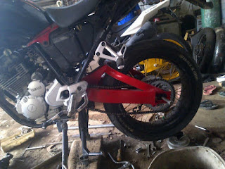 Swing ARM custom untuk Motor Sport, Trail, Supermoto, Japstyle dan Classic.