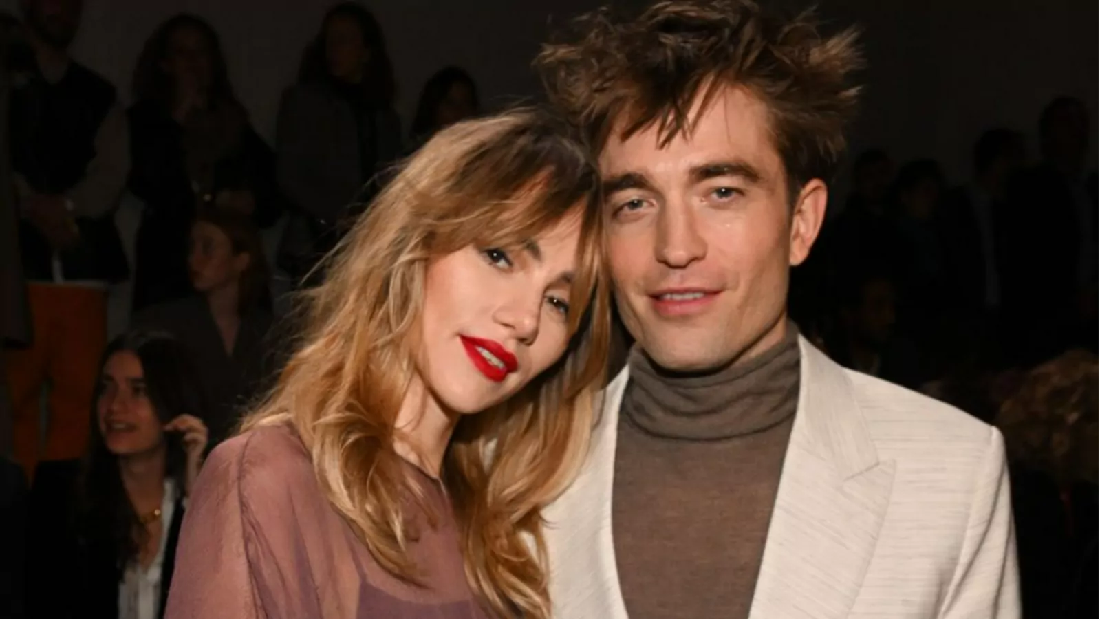 Suki Waterhouse Announces Pregnancy with Robert Pattinson A New Chapter Begins
