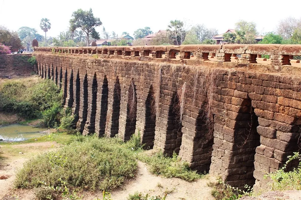 Kompong Kdei ancient bridge, Cambodia - travel blog