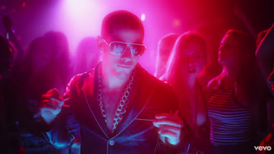 Nick Jonas Premieres 'Champagne Problems'