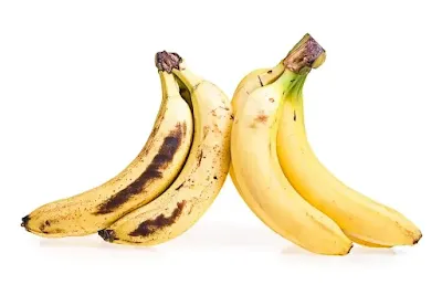 fresh bananas for banana milkshake