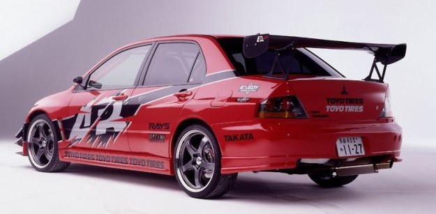 Mitsubishi EVO 7 DRIFTING CAR An APR wide body kit gives the Mitsubishi EVO 