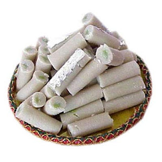 Kaju Pista Rolls