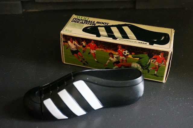  bouteille d'After-shave Avon ... authorised by Adidas football boot decanter avon 