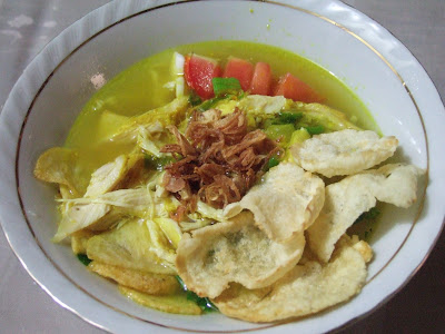 Soto Ayam Kuah Kuning