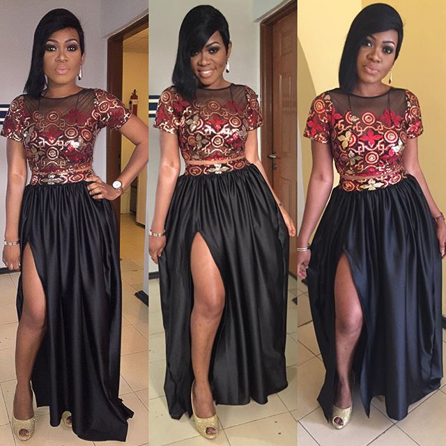 Checkout This Sexy Aso Ebi Style For African Ladies