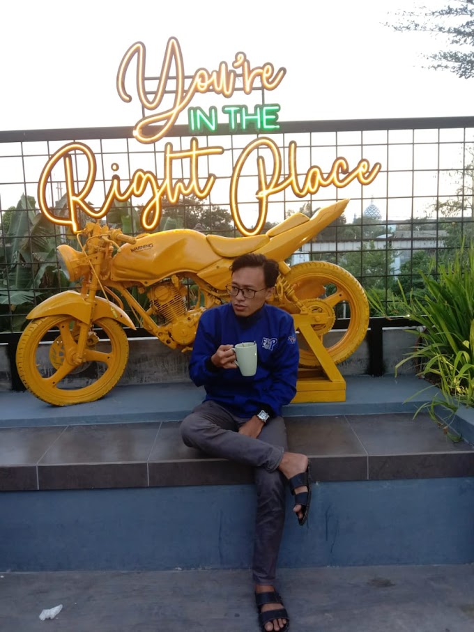 Warung kuning (warning) kota Blitar