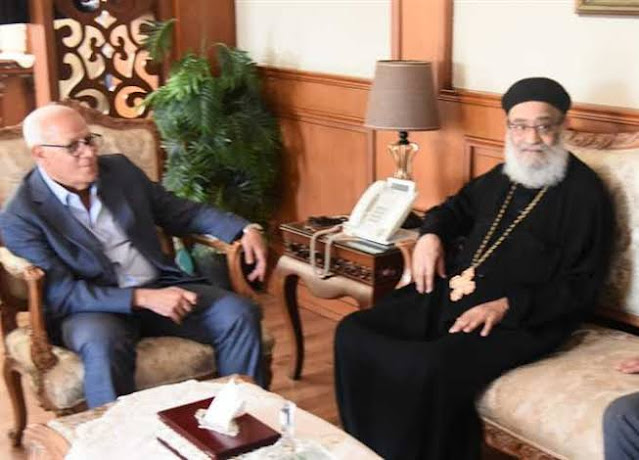 محافظ بورسعيد يستقبل وفدًا من الكنيسة للتهنئة بالمولد النبوي الشريف - الناشر المصرى