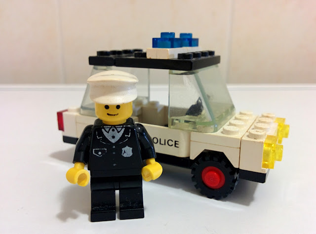 LEGO set 6623  automobile della Polizia - police car