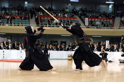 kendo fight with shinai