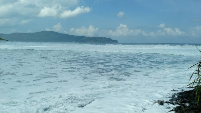 Pantai Sarongan