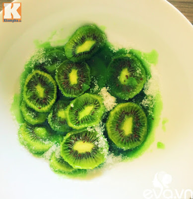 Mứt kiwi thơm lá nếp