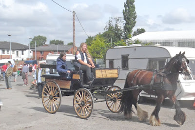 Brigg Horse Fair 2016 - picture two on Nigel Fisher's Brigg Blog