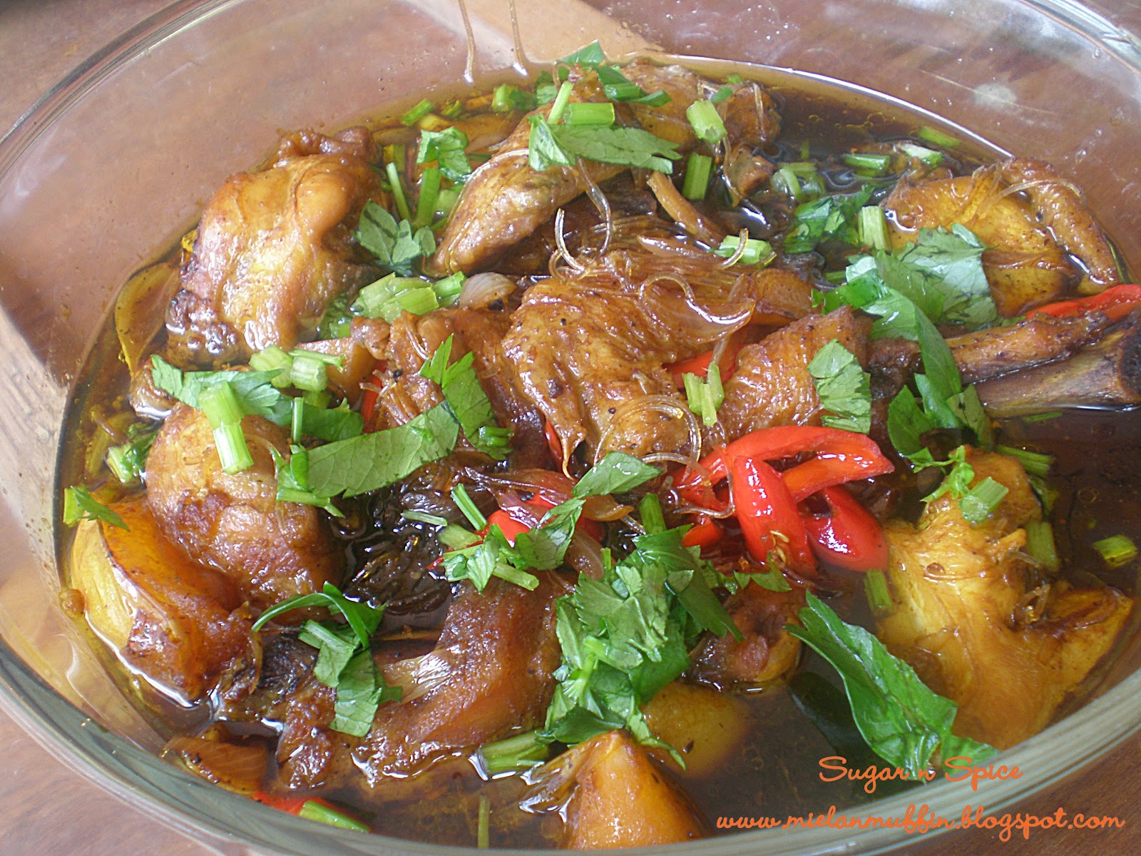 Sugar 'n' spice: Ayam Masak Semur (Kicap Black Pepper)