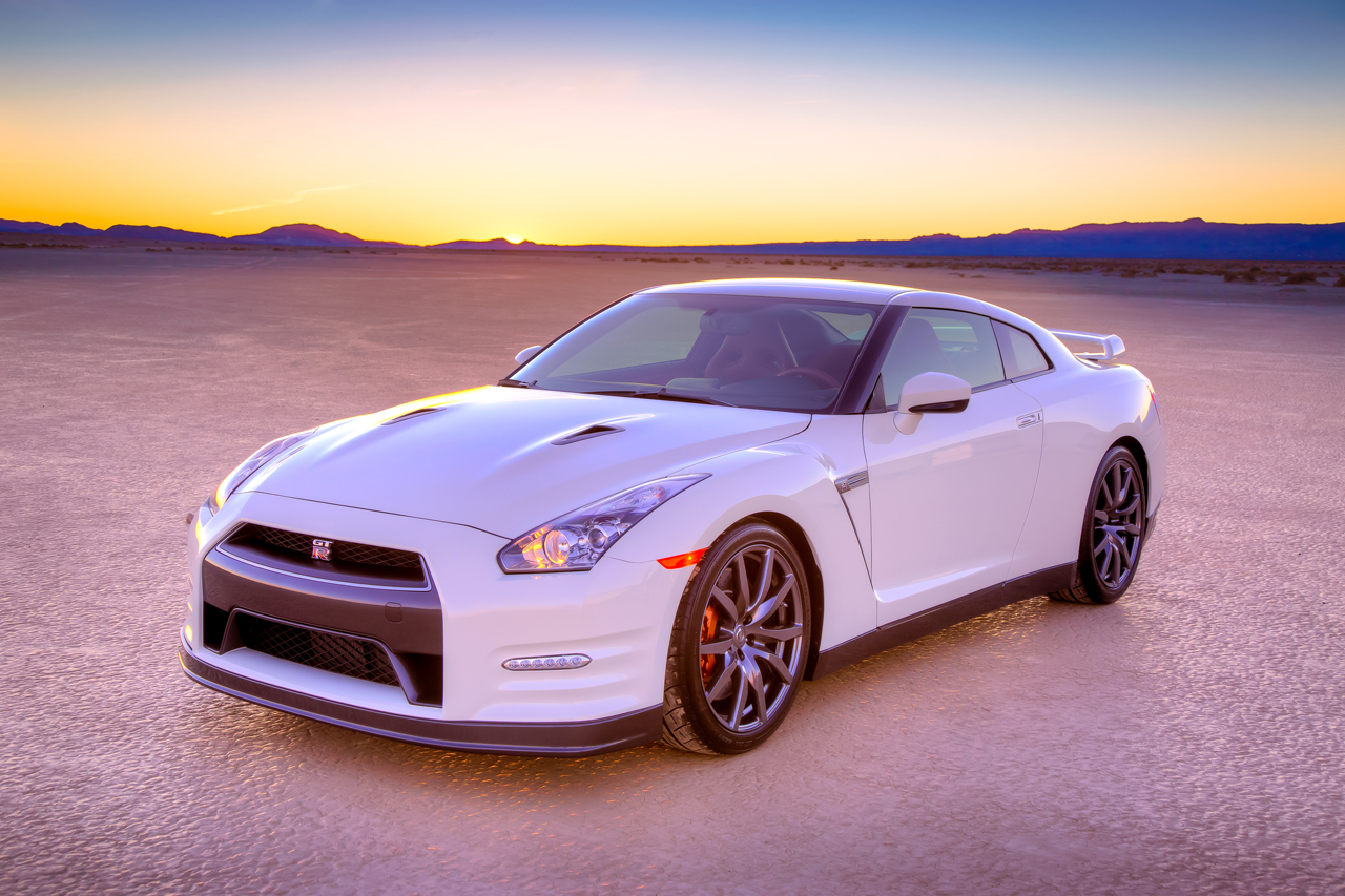 2014 Nissan GT-R Specs and Prices