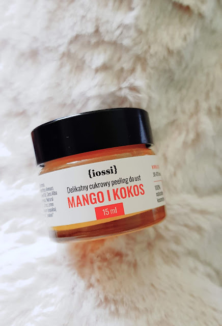 Iossi delikatny cukrowy peeling do ust mango i kokos