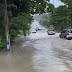 Ladeira que liga os bairros Valentina e Mangabeira fica inundada após forte chuva em João Pessoa