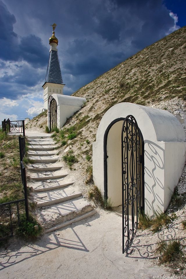 Svyato-Spassky-Convent-6