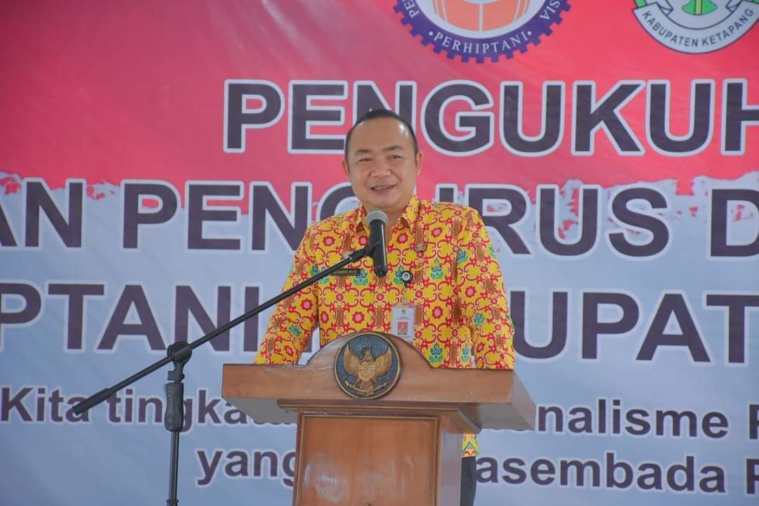 Foto: Pelantikan DPD PERHIPTANI (Perhimpunan Penyuluh Pertanian Indonesia) Kabupaten Ketapang. (Prokopim Pemkab Ketapang/Borneotribun)