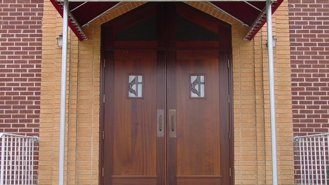 70 Model Pintu Ganda untuk Rumah Minimalis Modern 